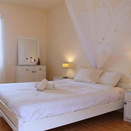 Kathys Island Retreat Aparthotel Adia Екстериор снимка