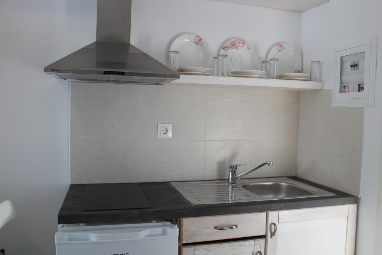 Kathys Island Retreat Aparthotel Adia Екстериор снимка