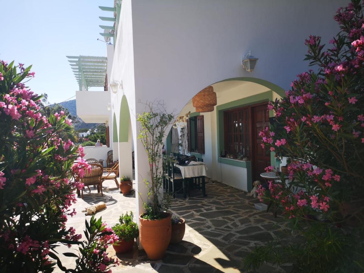 Kathys Island Retreat Aparthotel Adia Екстериор снимка