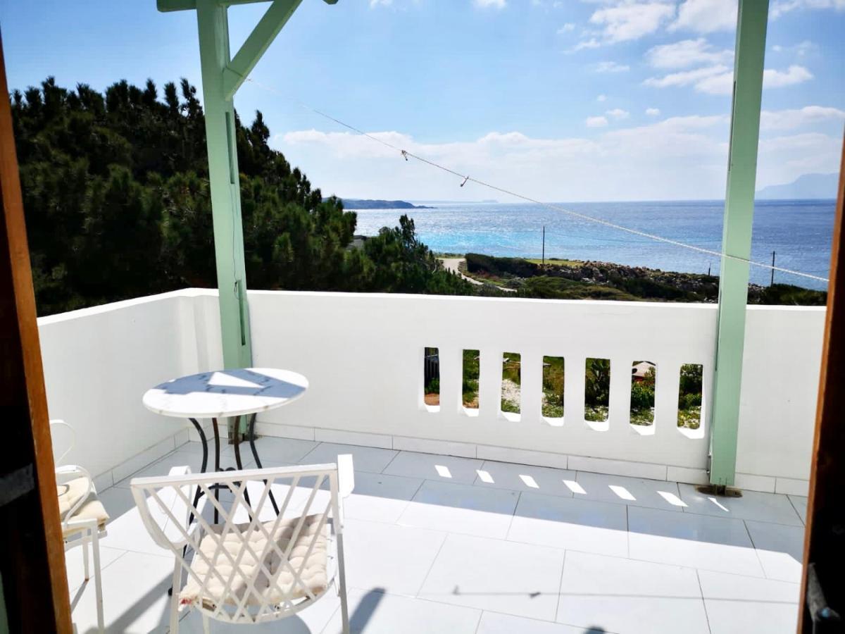 Kathys Island Retreat Aparthotel Adia Екстериор снимка