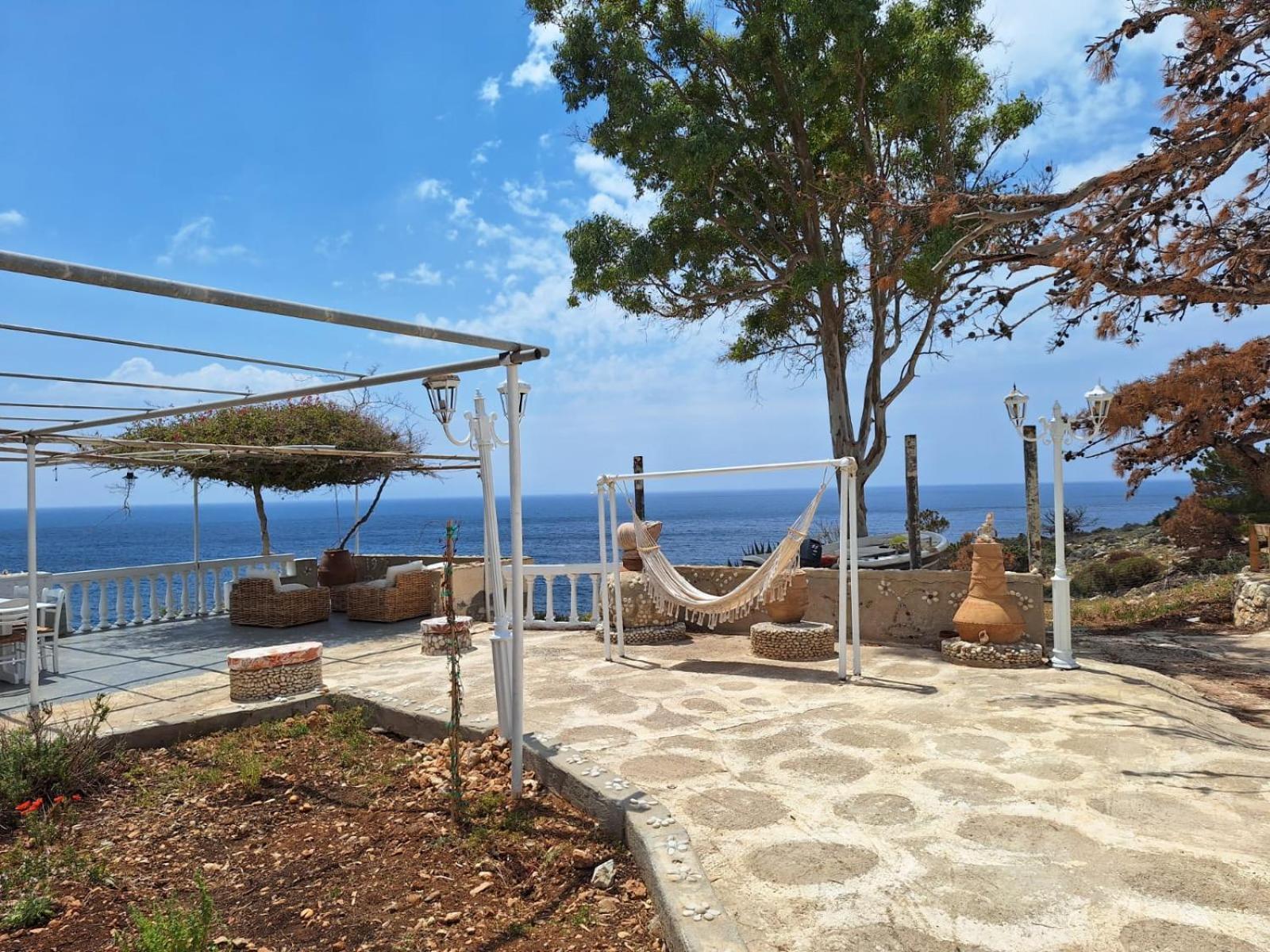 Kathys Island Retreat Aparthotel Adia Екстериор снимка