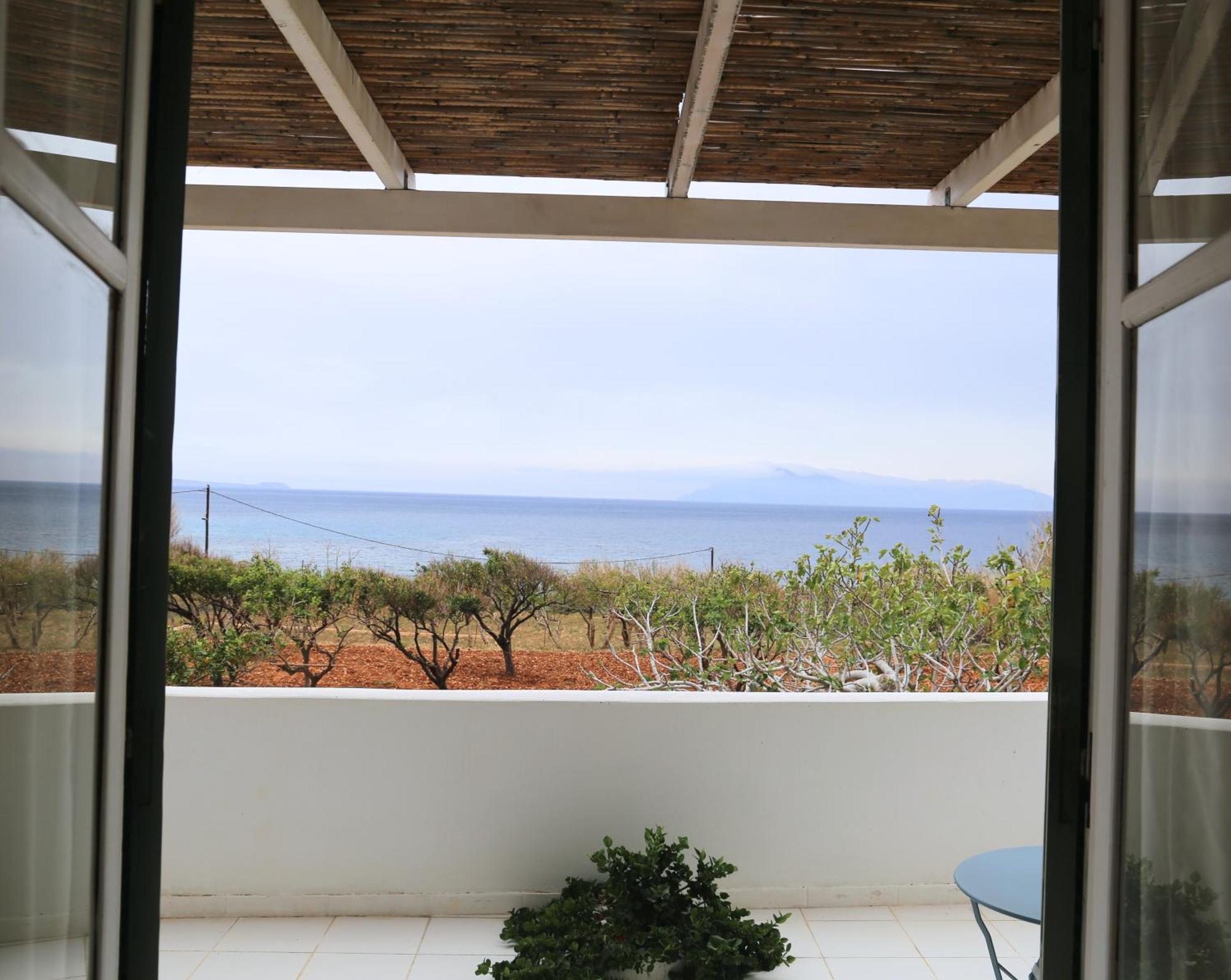 Kathys Island Retreat Aparthotel Adia Екстериор снимка